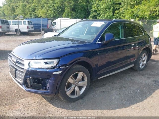 2019 AUDI Q5 45 PREMIUM 2