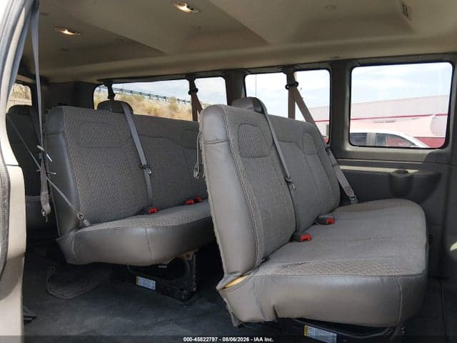 2018 CHEVROLET EXPRESS 3500 LT 8