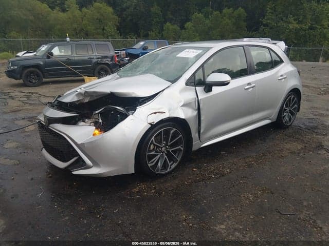 2019 TOYOTA COROLLA XSE 2