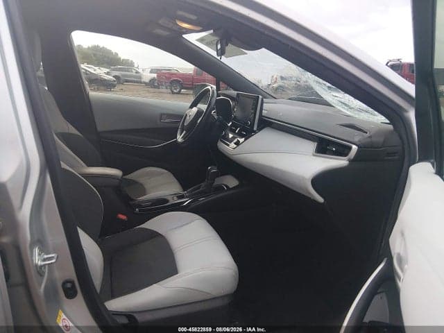 2019 TOYOTA COROLLA XSE 5