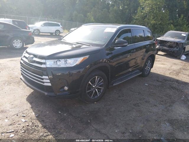 2017 TOYOTA HIGHLANDER XLE 2