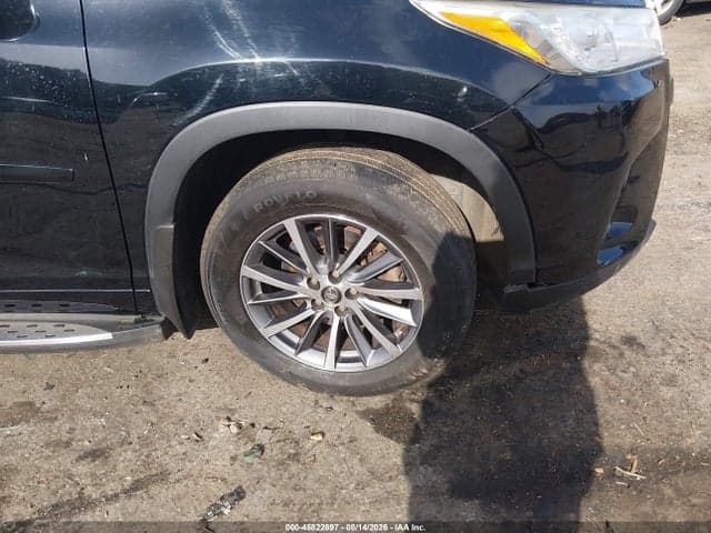 2017 TOYOTA HIGHLANDER XLE 16