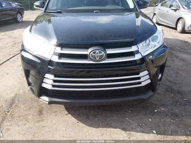 2017 TOYOTA HIGHLANDER XLE 6