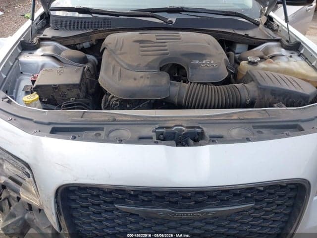 2022 CHRYSLER 300 TOURING 10
