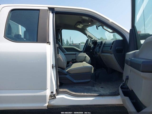 2017 FORD F-250 XL 5