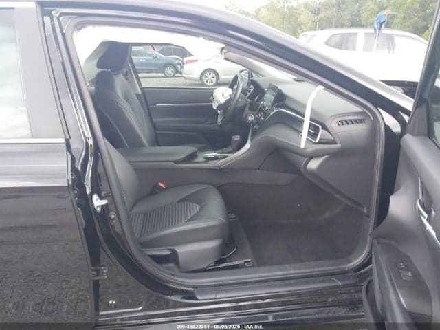2024 TOYOTA CAMRY SE 5