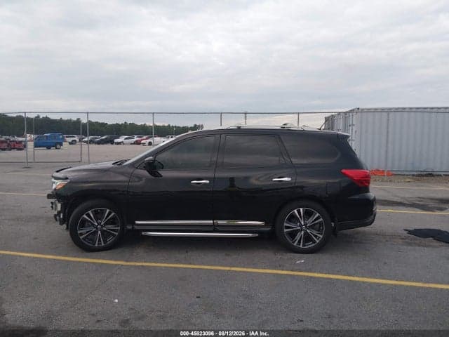 2018 NISSAN PATHFINDER PLATINUM 15