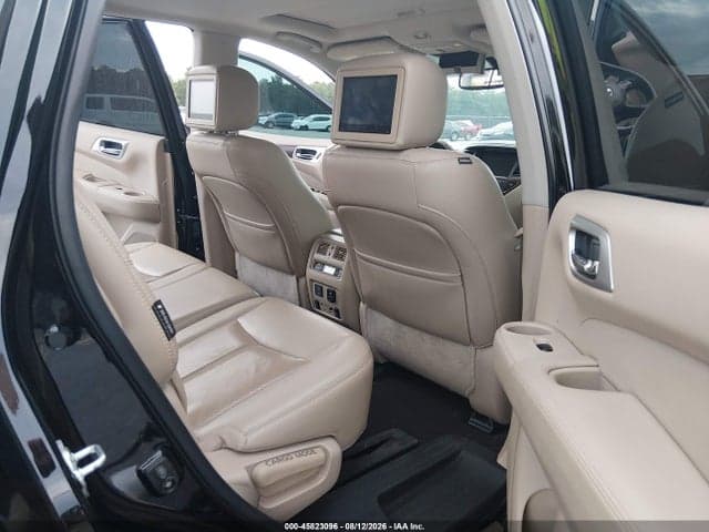 2018 NISSAN PATHFINDER PLATINUM 8