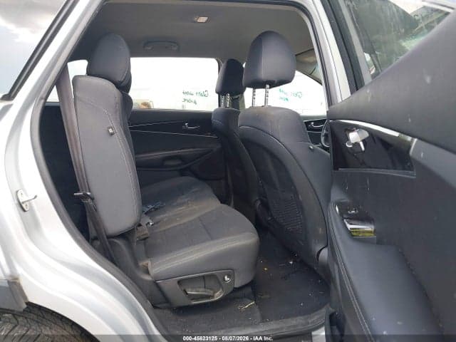 2020 KIA SORENTO 2.4L LX 8