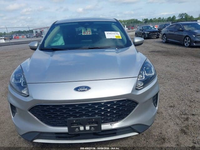 2020 FORD ESCAPE SE 12