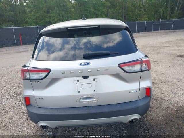 2020 FORD ESCAPE SE 16