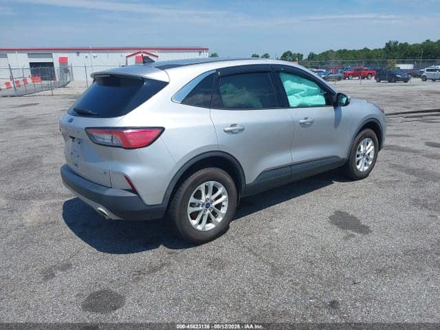 2020 FORD ESCAPE SE 4