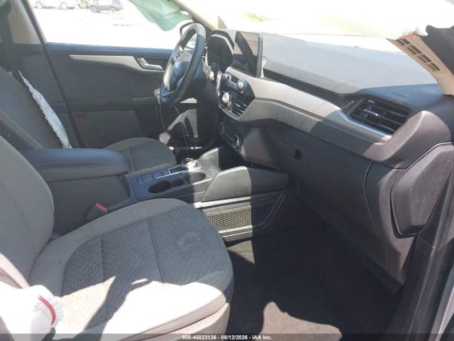 2020 FORD ESCAPE SE 5