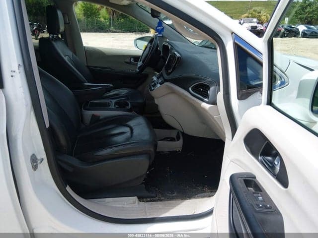 2022 CHRYSLER PACIFICA HYBRID TOURING L 5
