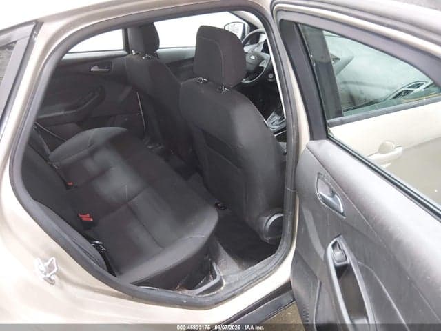 2018 FORD FOCUS SE 8