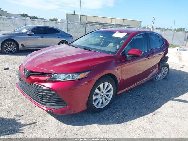 2020 TOYOTA CAMRY LE 2