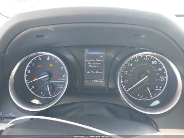 2020 TOYOTA CAMRY LE 7