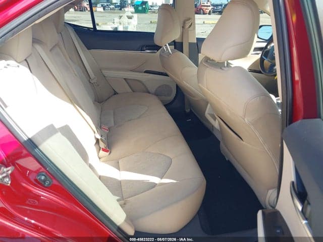 2020 TOYOTA CAMRY LE 8