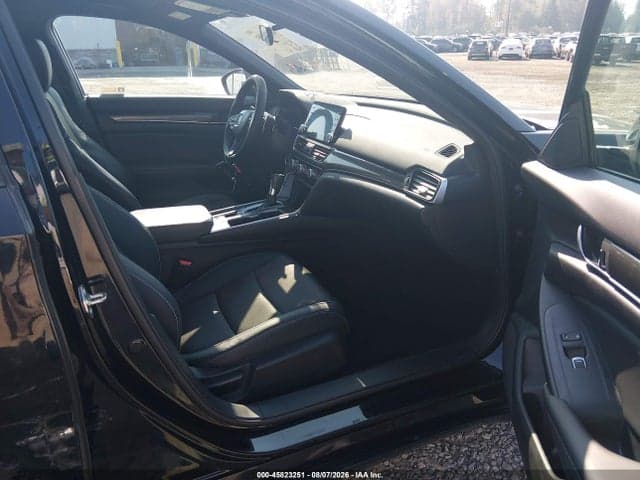2018 HONDA ACCORD SPORT 17