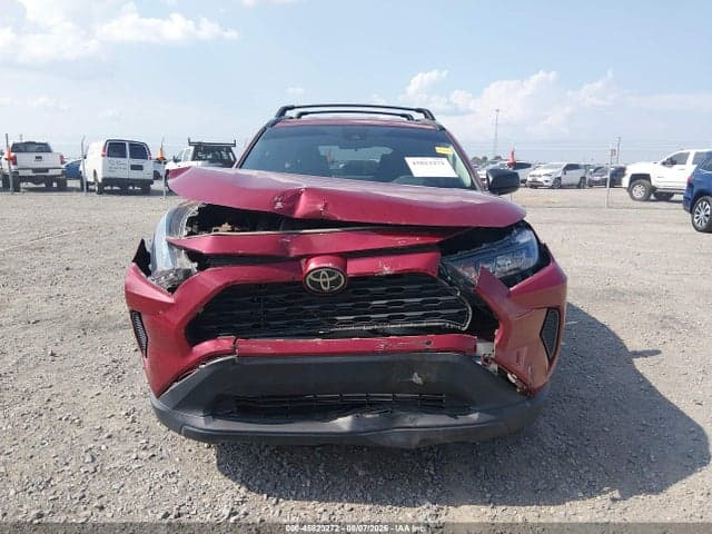 2020 TOYOTA RAV4 LE 13