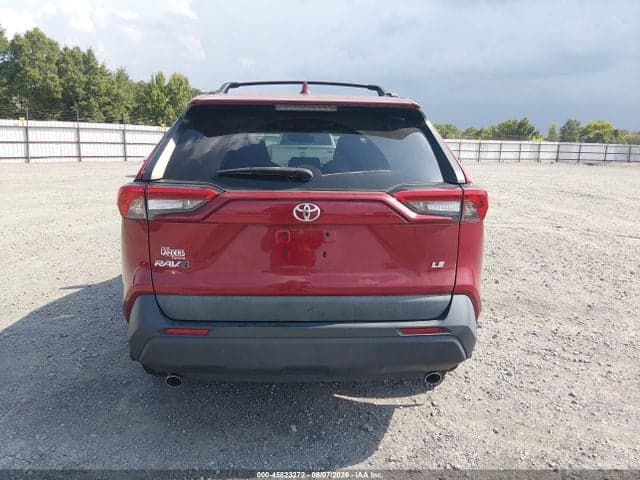 2020 TOYOTA RAV4 LE 17