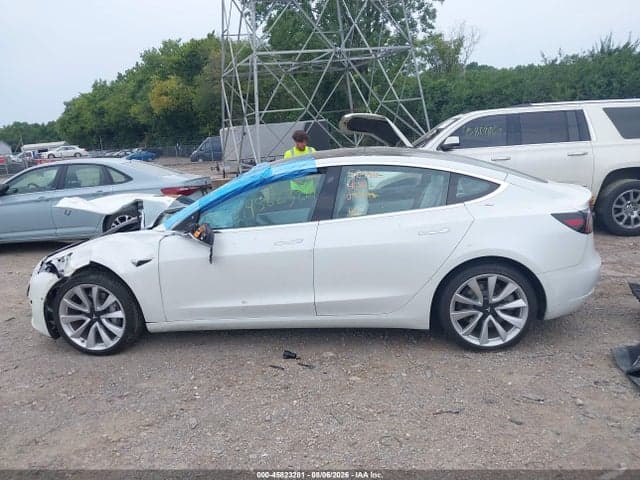 2018 TESLA MODEL 3 LONG RANGE/PERFORMANCE 12