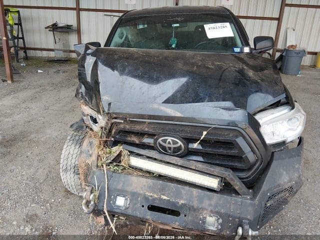2021 TOYOTA TACOMA SR 10