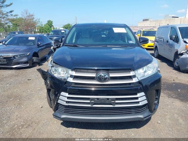2019 TOYOTA HIGHLANDER LE 12