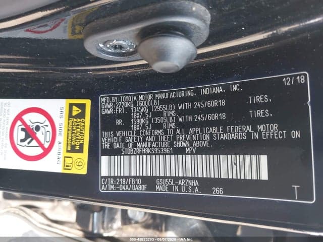2019 TOYOTA HIGHLANDER LE 9