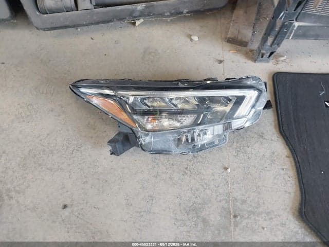 2025 NISSAN VERSA 1.6 S 12