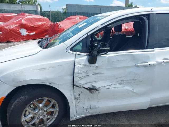2026 CHRYSLER PACIFICA SELECT 6
