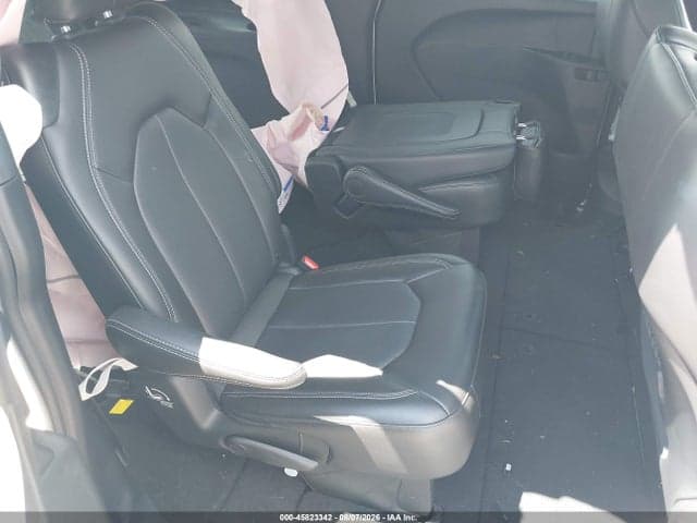 2026 CHRYSLER PACIFICA SELECT 8