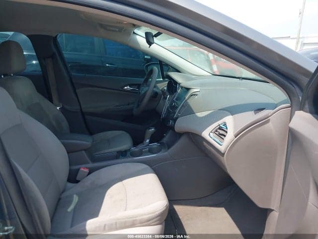2017 CHEVROLET CRUZE LT AUTO 5