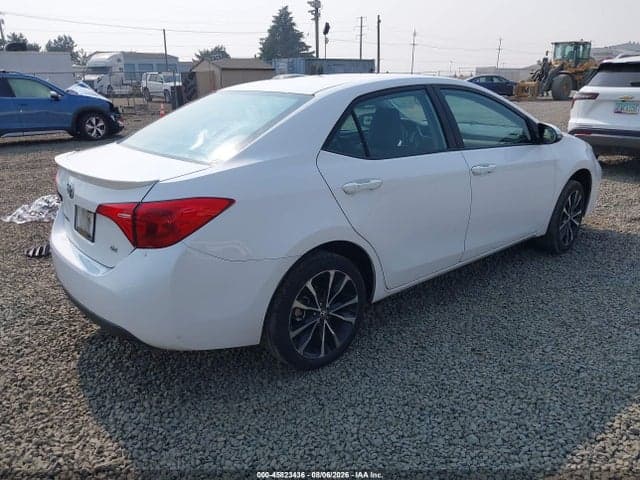 2018 TOYOTA COROLLA SE 4