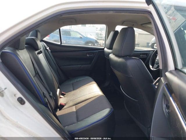 2018 TOYOTA COROLLA SE 8