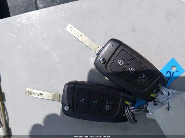 2023 HYUNDAI TUCSON SE 11