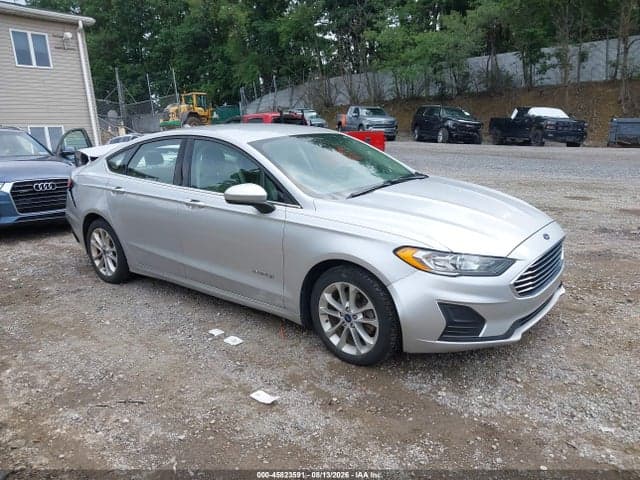 2019 FORD FUSION SE 1