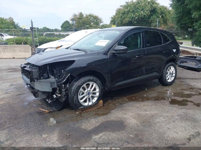 2021 FORD ESCAPE SE 2