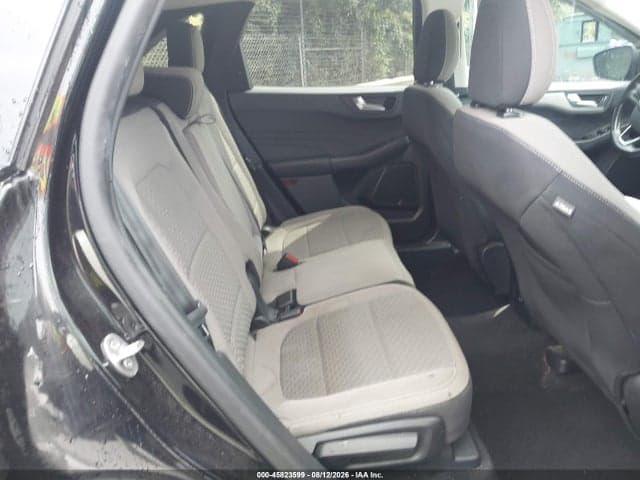 2021 FORD ESCAPE SE 8