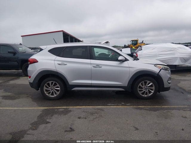 2017 HYUNDAI TUCSON SE 13