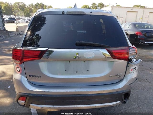 2017 MITSUBISHI OUTLANDER SE/SEL 16