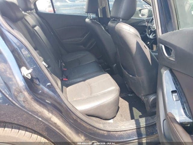 2018 MAZDA MAZDA3 GRAND TOURING 8