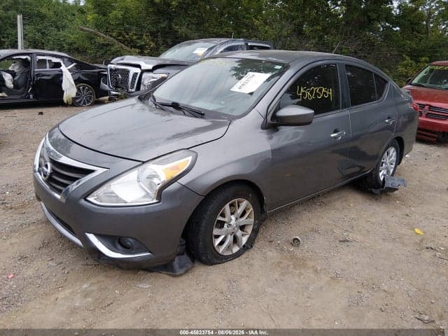 2017 NISSAN VERSA 1.6 SV 2