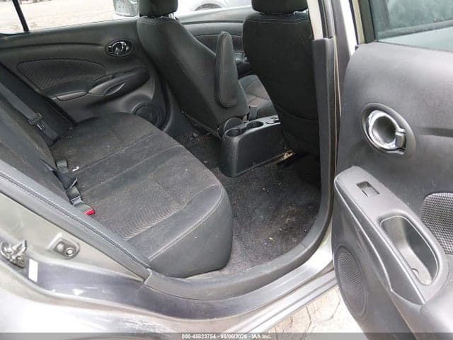 2017 NISSAN VERSA 1.6 SV 8