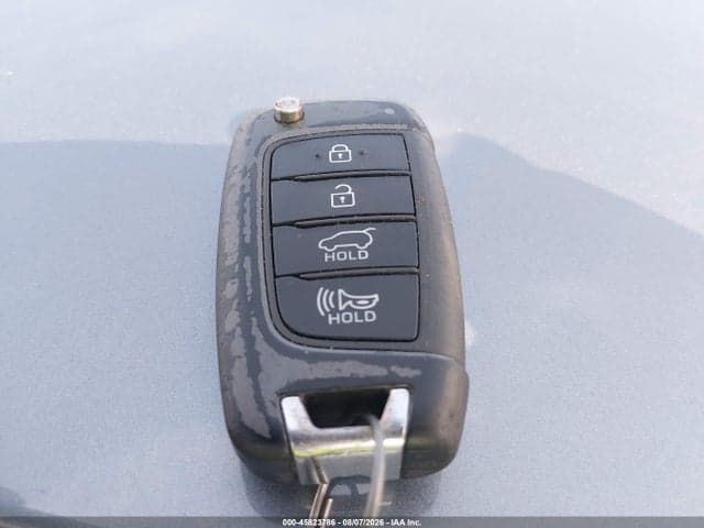 2021 HYUNDAI KONA SE 11