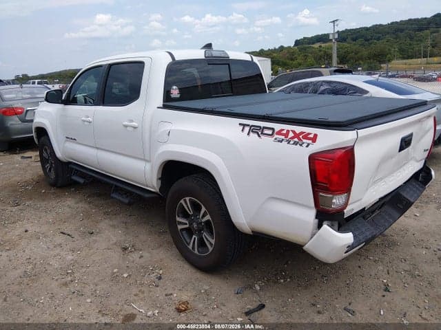 2017 TOYOTA TACOMA TRD SPORT 3