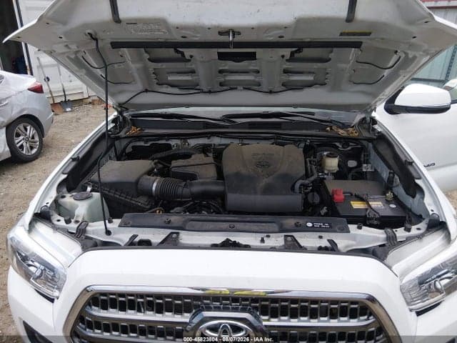 2017 TOYOTA TACOMA TRD SPORT 10
