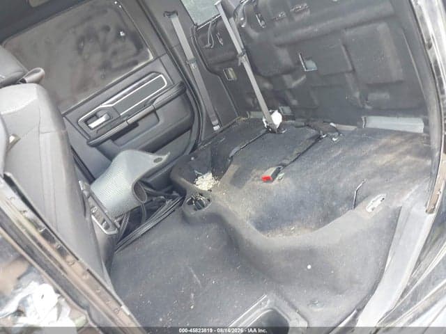 2021 RAM 3500 BIG HORN 4X4 8' BOX 7