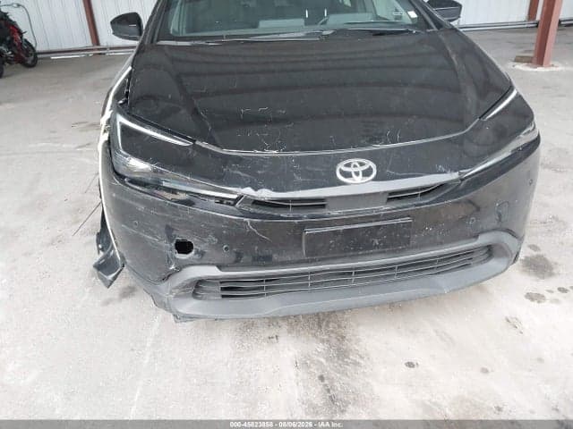 2025 TOYOTA PRIUS LE 17
