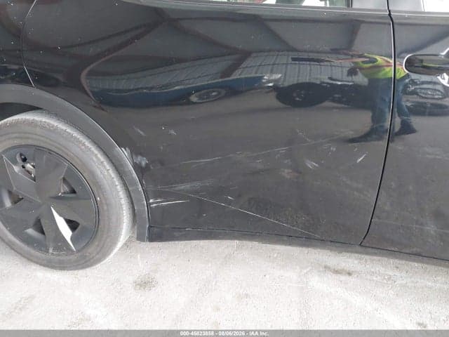 2025 TOYOTA PRIUS LE 18
